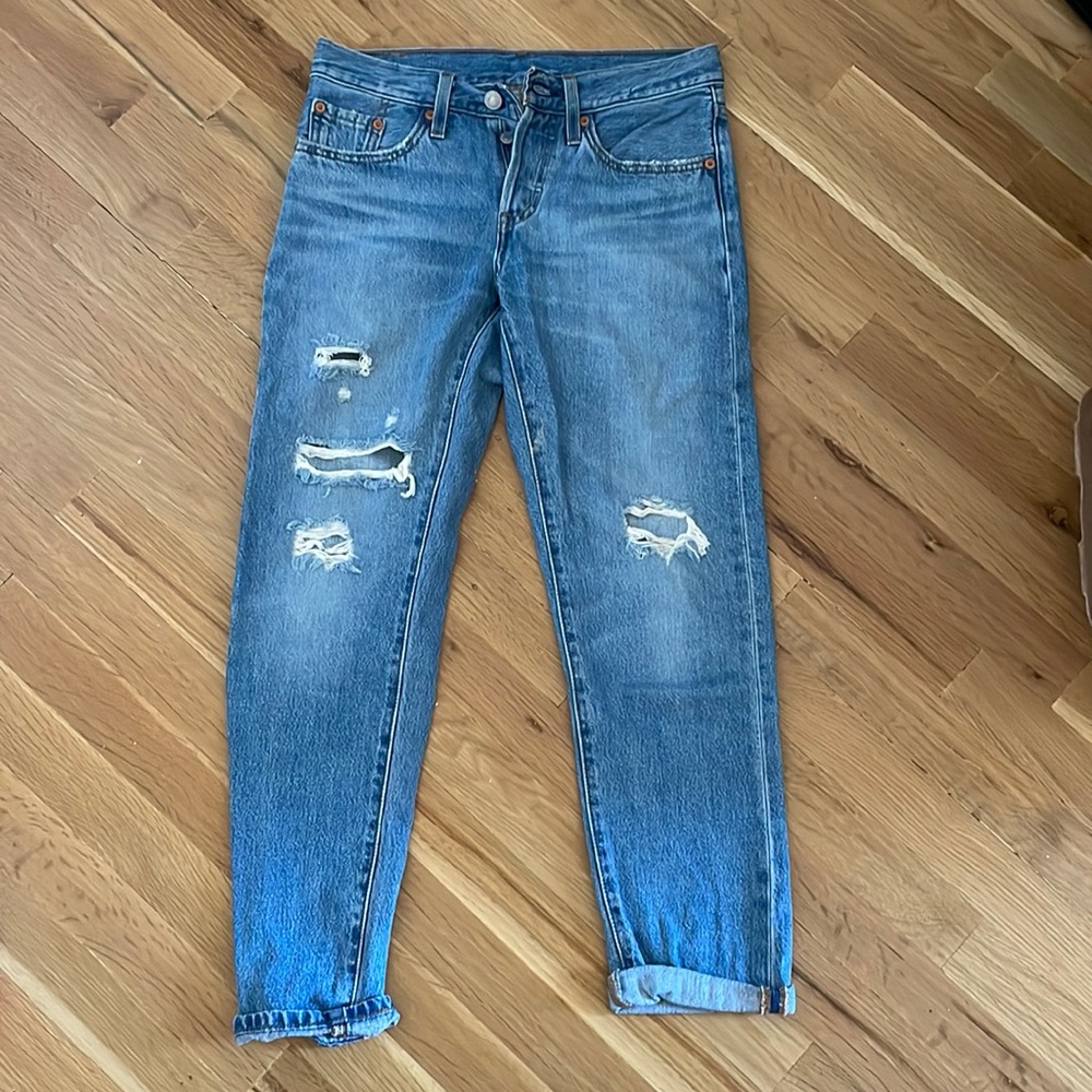 Levi’s Ripped Straight Leg Tapered Jeans